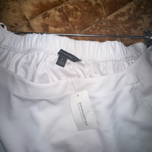 Banana Republic small white bell sleeve blouse - Picture 4 of 9